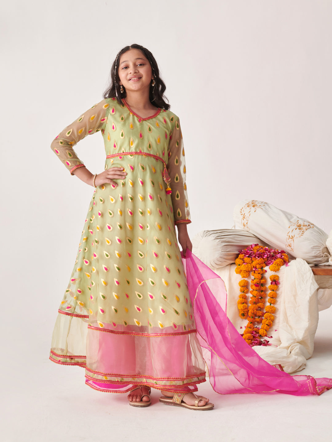 Girls Floral Printed Regular Thread Work Kurta With Palazzos With Dupatta